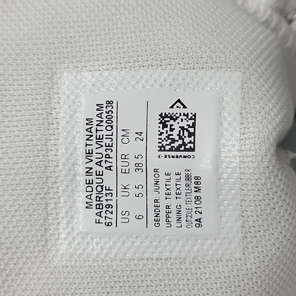 Converse High Top Brand new size junior 6=size women's 8. - Picture 11 of 13